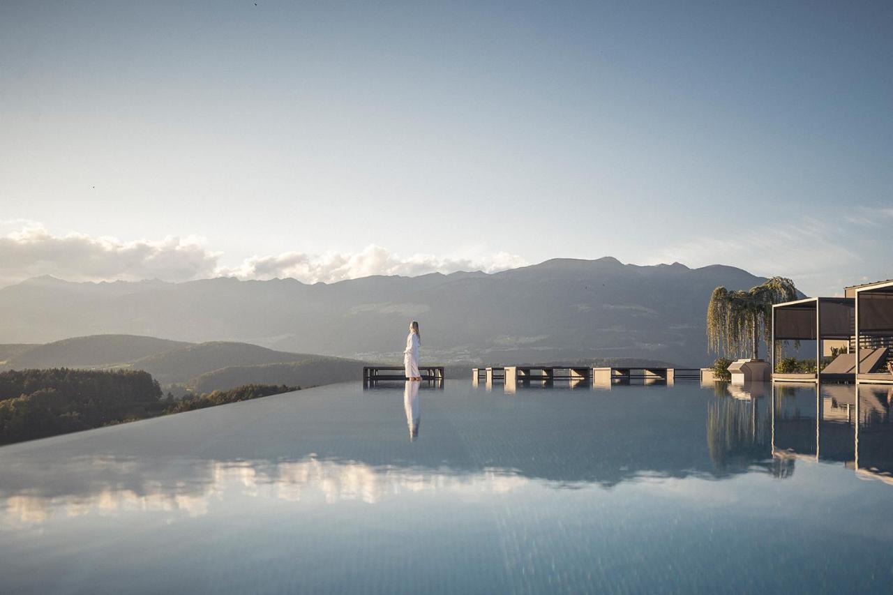 Hotel Winkler Sport & Spa Resort San Lorenzo di Sebato Eksteriør billede