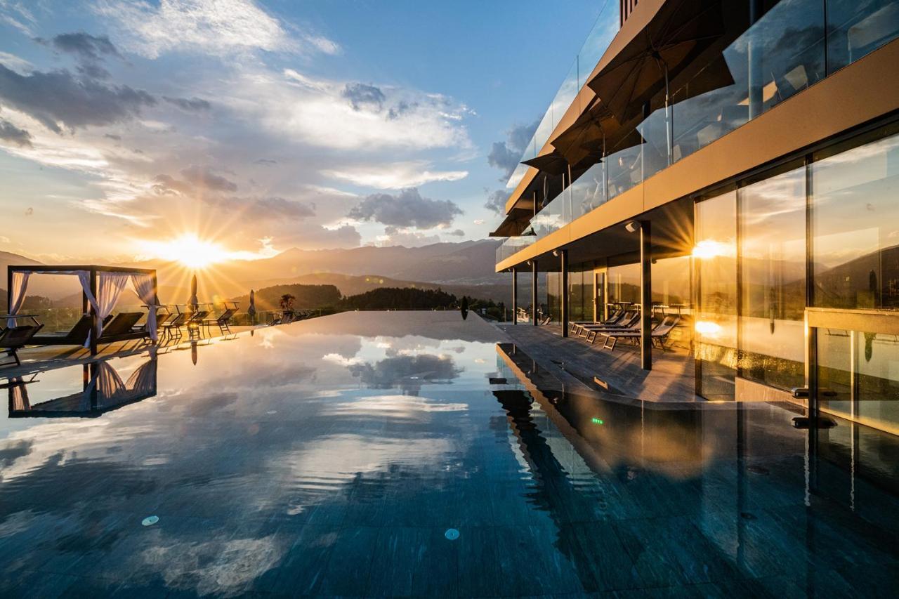Hotel Winkler Sport & Spa Resort San Lorenzo di Sebato Eksteriør billede